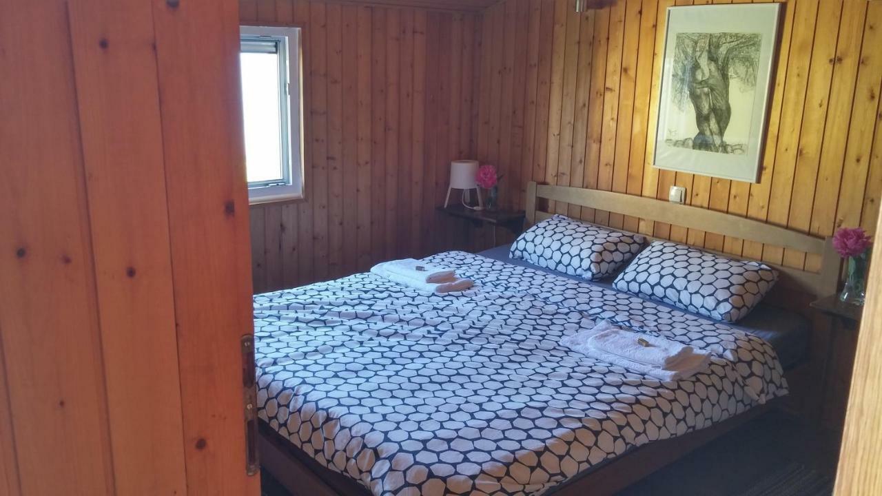 Apartman Joy Nin Exterior foto