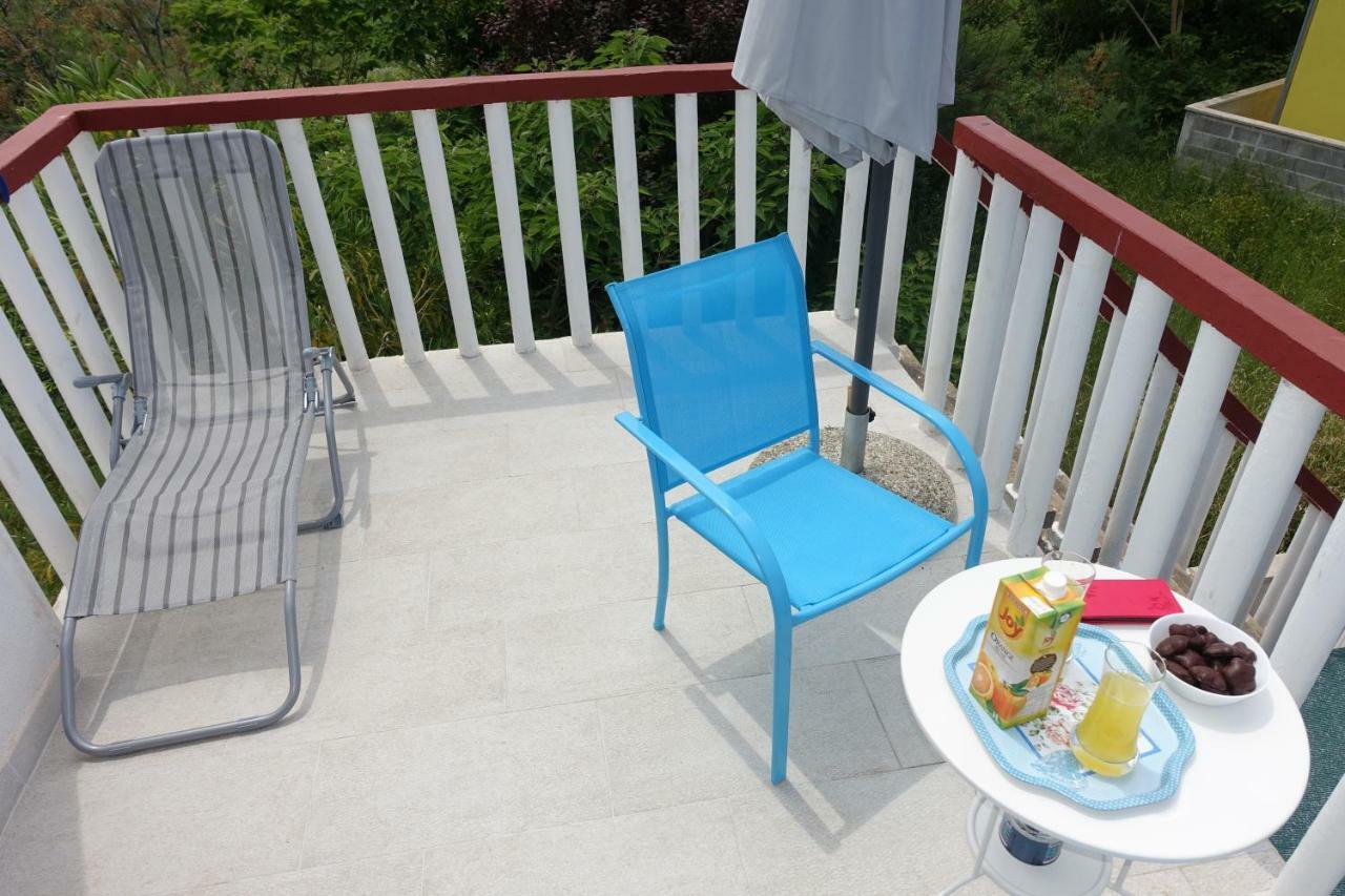 Apartman Joy Nin Exterior foto